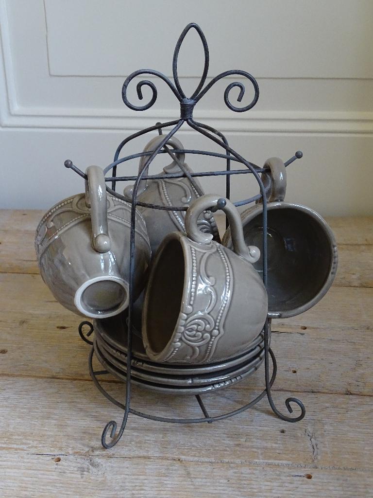 Servies Countryfield, donker, zo goed als nieuw, Huis en Inrichting, Keuken | Servies, Overige typen, Ophalen of Verzenden, Zo goed als nieuw