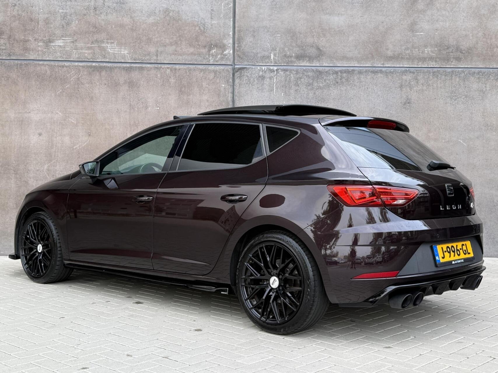 Seat Leon 1.8 TSI FR | Panorama Dak | Maxton | Downpipe | Kl, 1227 kg, Gebruikt, Automatische klimaatregeling, Bedrijf