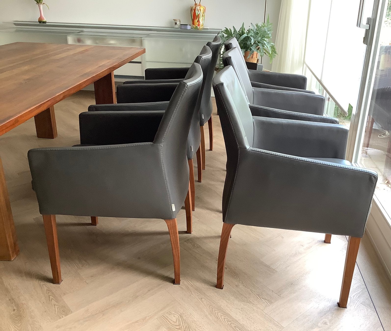 6 Mooie Bert Plantagie leren eetkamerstoelen, Huis en Inrichting, Stoelen, Ophalen, Leer, Zo goed als nieuw, Grijs