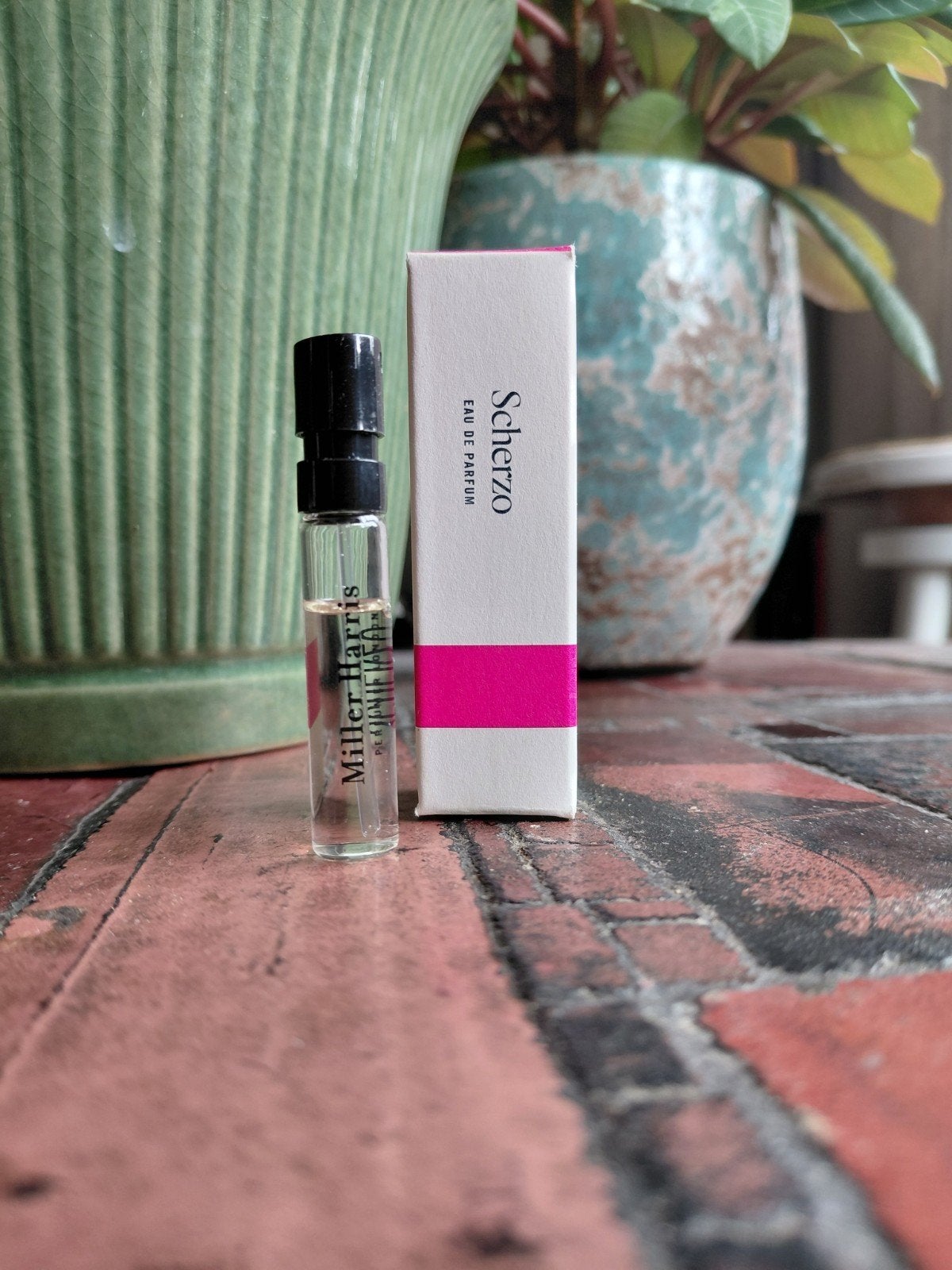 Miller Harris Scherzo parfum sample, Verzenden, Zo goed als nieuw