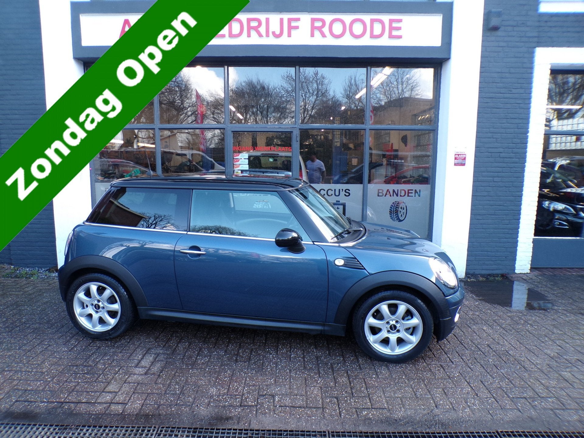 MINI Mini 1.6 Automaat UNIEK Cooper TOP STAAT,1e EIGENAAR! ", Auto's, Elektrische ramen, 15 km/l, Gebruikt, 4 cilinders