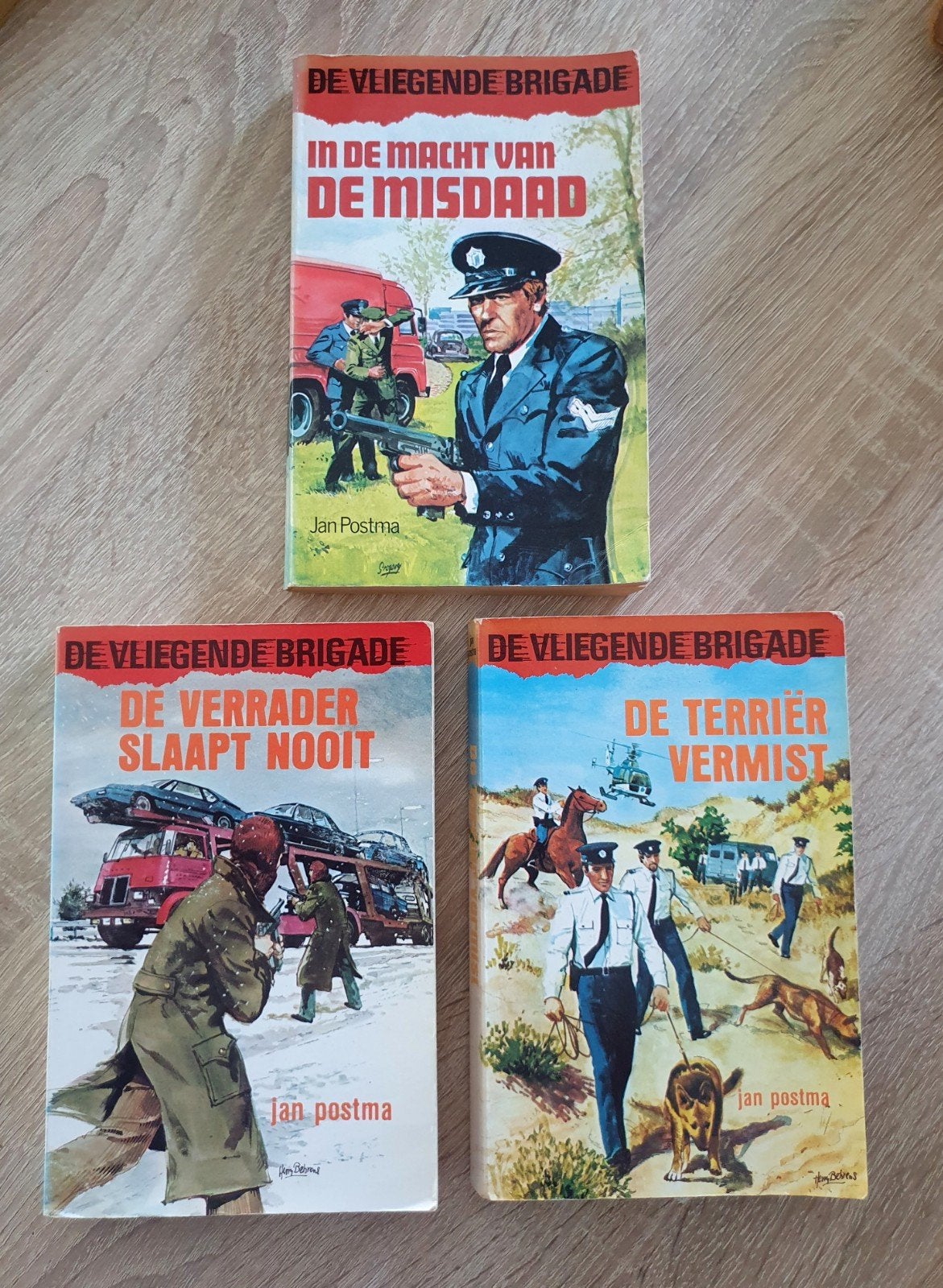 De Vliegende Brigade - 3 boeken van Jan Postma, Ophalen of Verzenden, Jan Postma