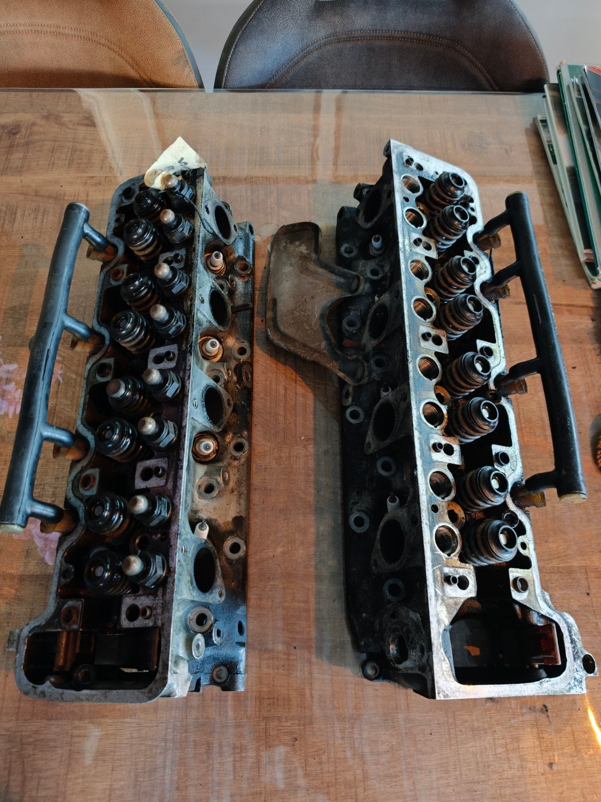 Mercedes-Benz cilinderkoppen M117 016 32 01 en 016 33 01, Ophalen of Verzenden, Gebruikt, Mercedes-Benz