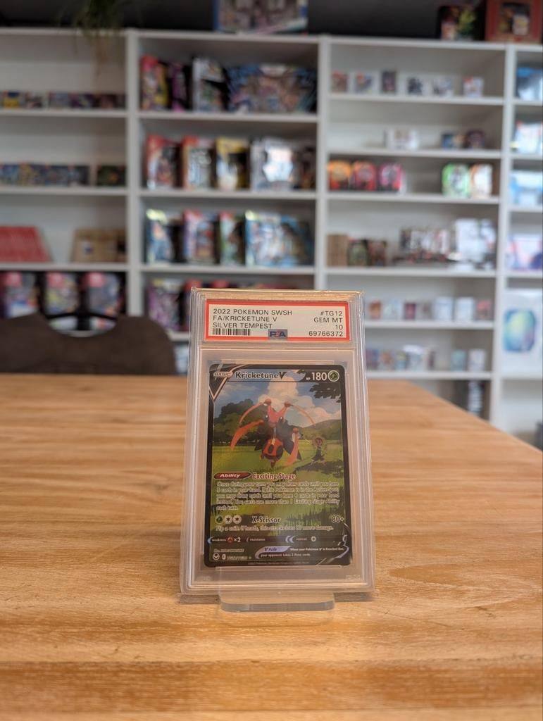 2022 Pokémon Kricketune V #TG12 PSA 10, Ophalen of Verzenden, Zo goed als nieuw