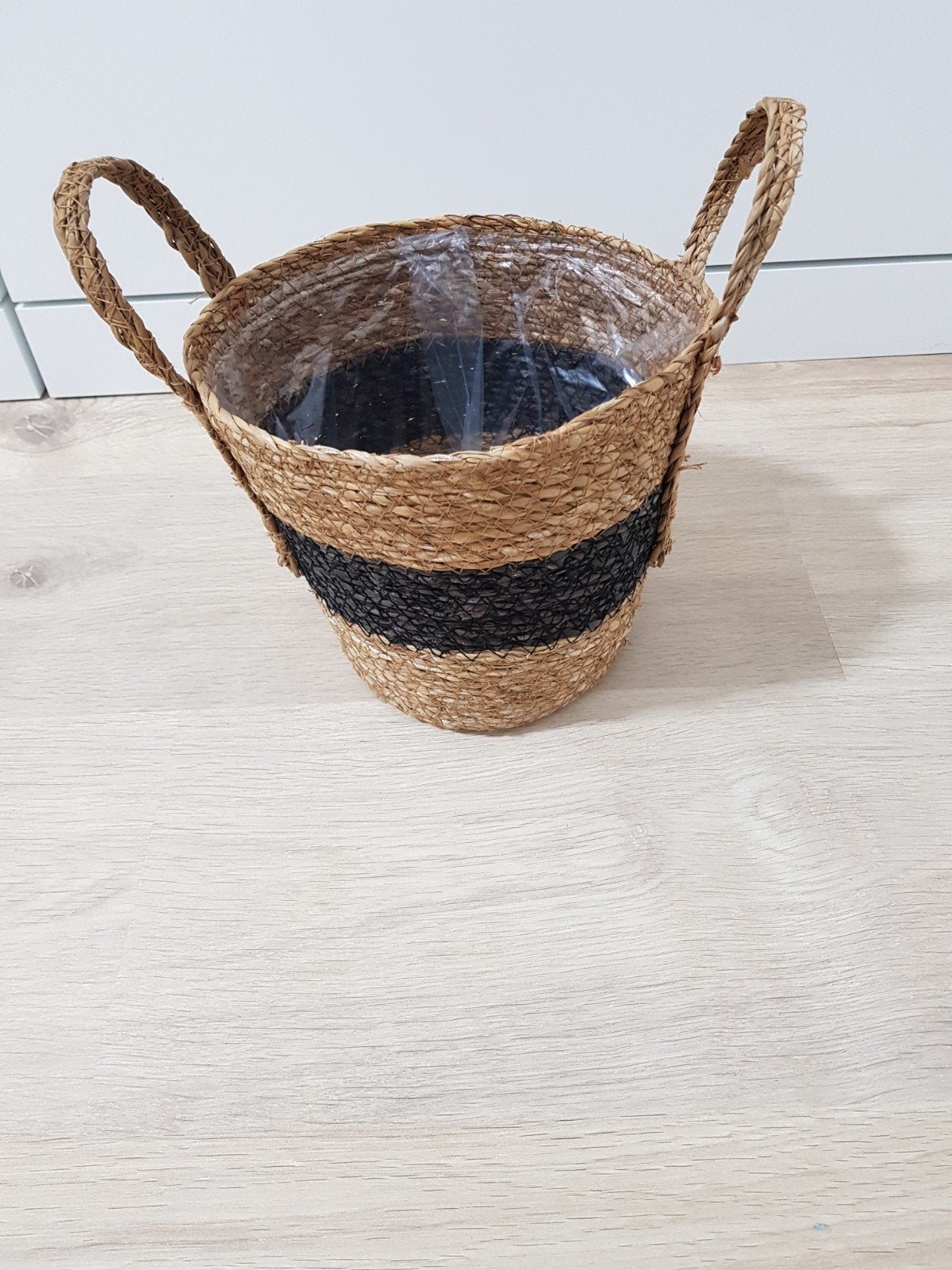 Mooie rieten bloempot, Overige materialen, Rond, Nieuw, Ophalen of Verzenden