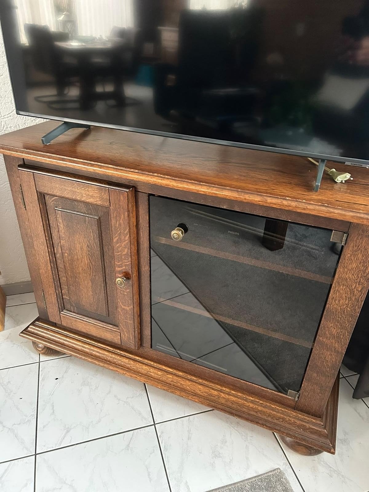 Massief houten tv-meubel met opbergruimte, Ophalen, Gebruikt, Klassiek, Rustiek, Minder dan 100 cm