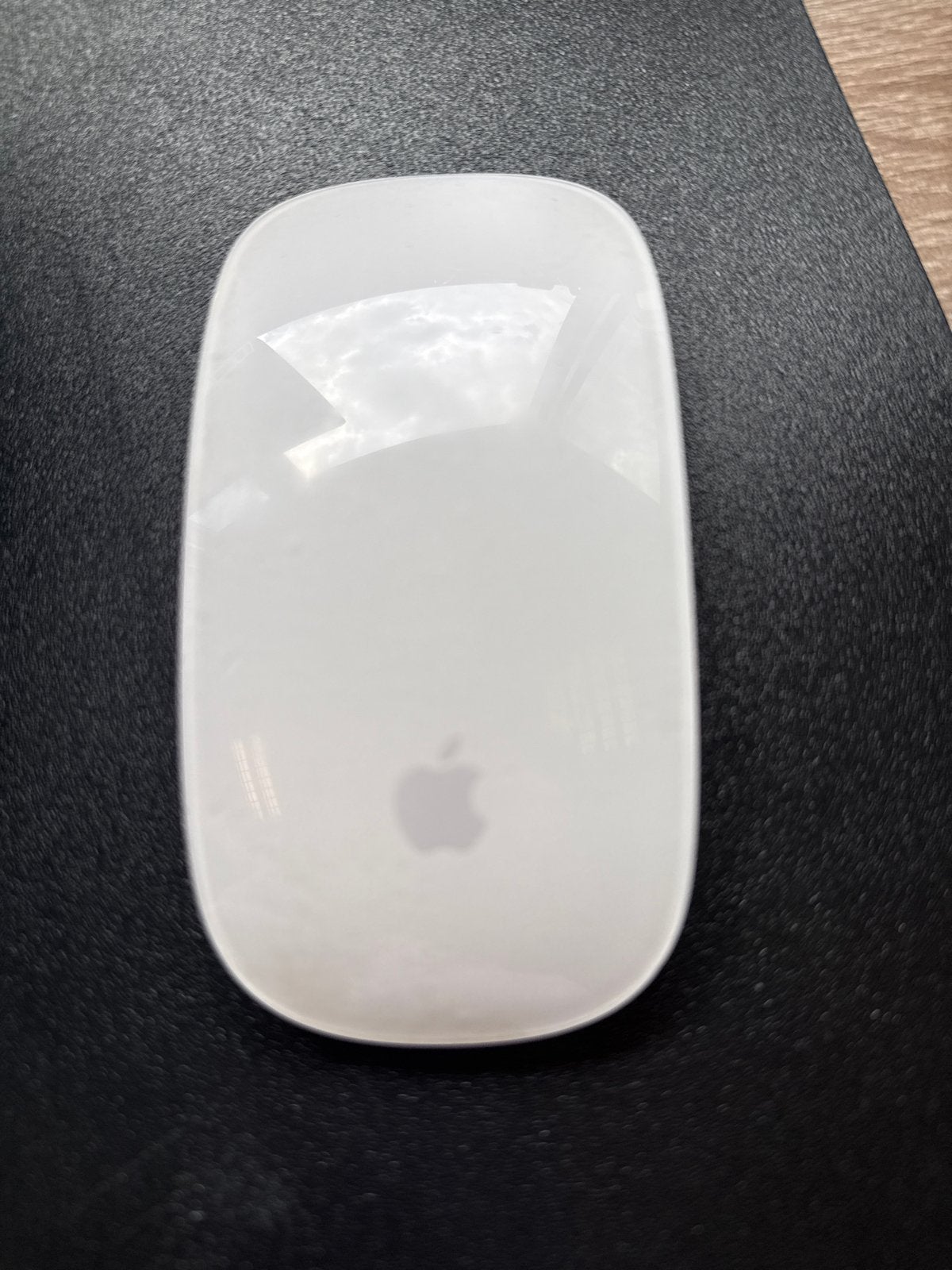 Apple Magic Mouse - Wit, Ophalen of Verzenden, Gebruikt, Draadloos, Muis