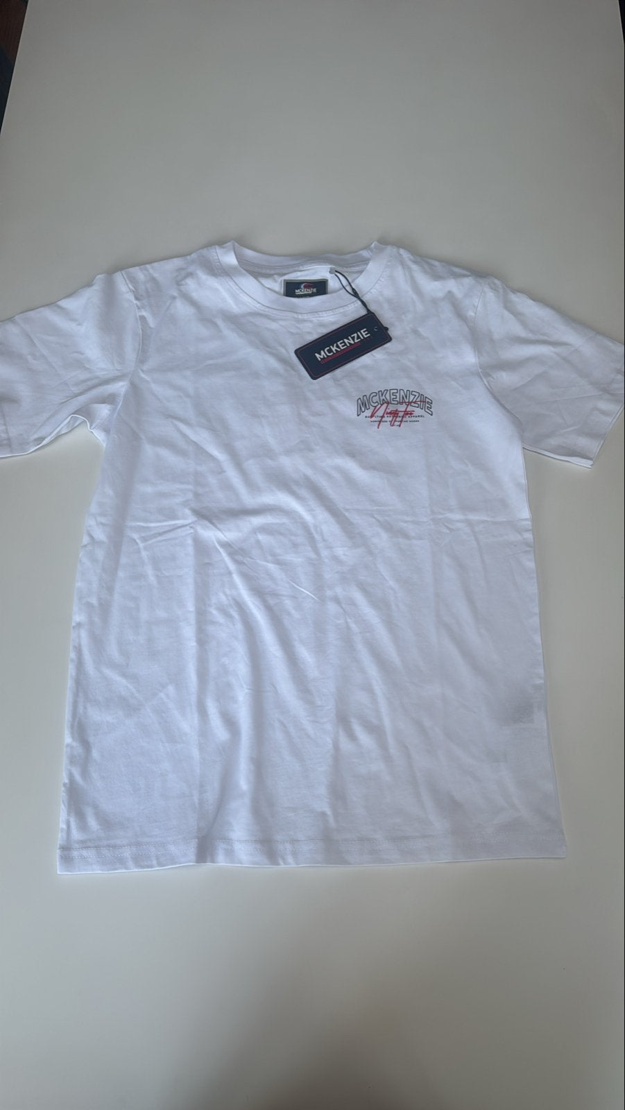 Gloednieuw McKenzie T-shirt 12-13 jaar - Origineel, Kinderen en Baby's, Ophalen of Verzenden, Nieuw, Jongen of Meisje