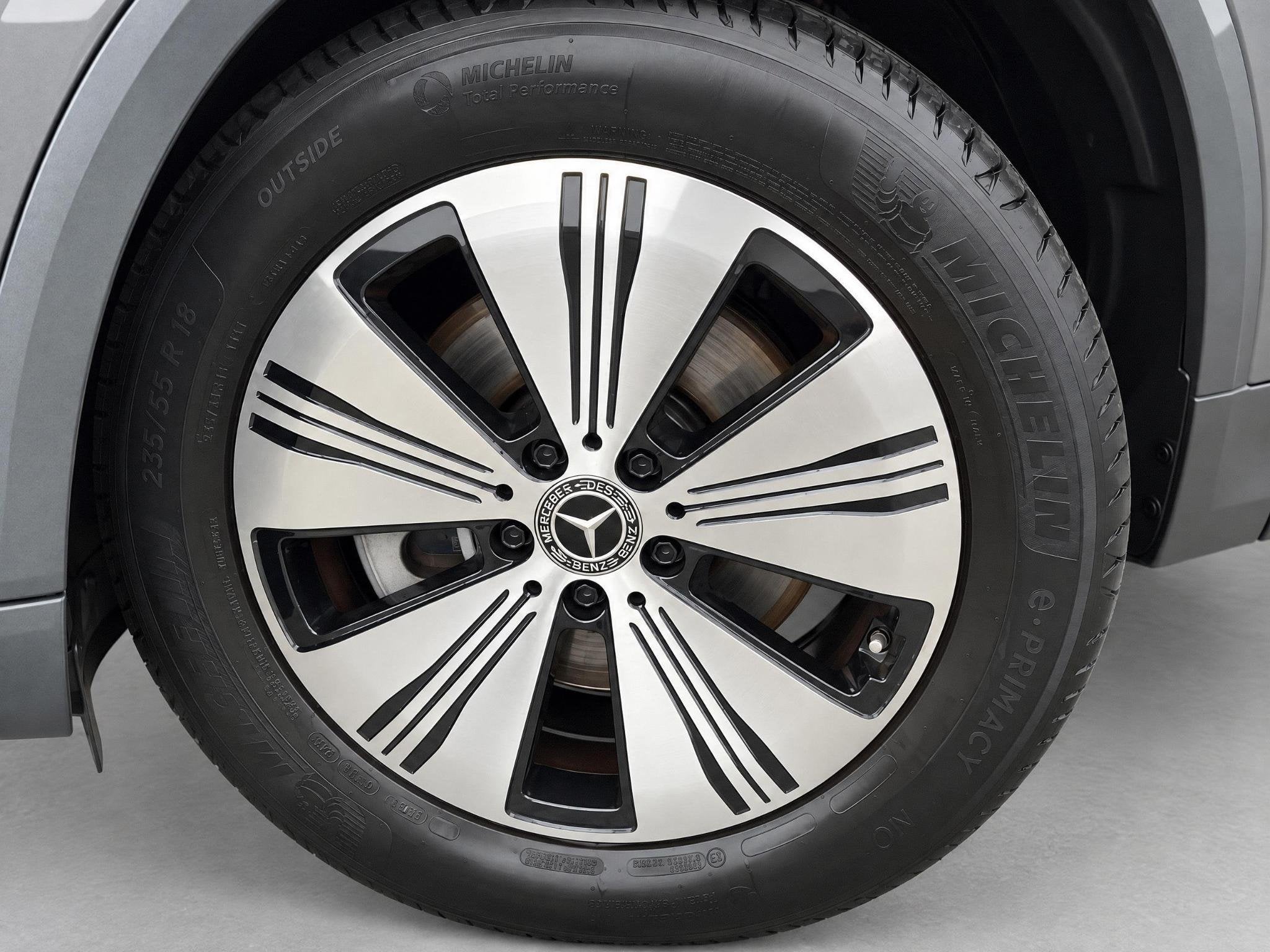 Mercedes-Benz EQA 250 Electric Art 67 kWh, Auto's, 1940 kg, Stof, Gebruikt, 190 pk