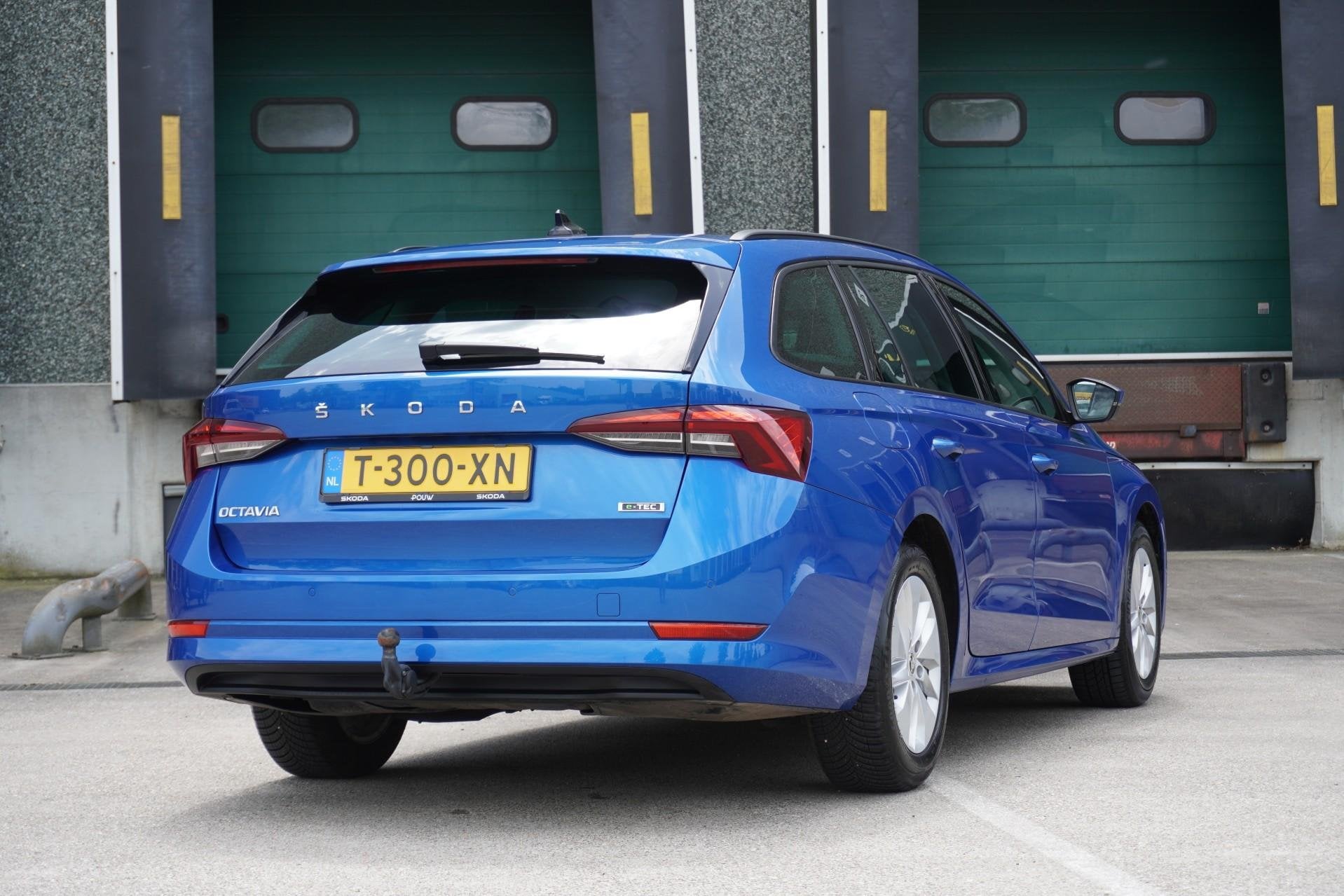 Skoda Octavia Combi 1.0 e-TSI 110pk DSG Ambition | Trekhaak, 12 maanden, Stof, Gebruikt, Blauw