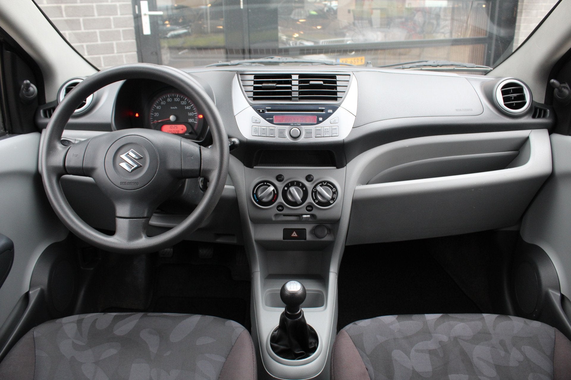 Suzuki Alto 1.0 Comfort Plus / Airco / Zuinig / N.A.P., Voorwielaandrijving, Euro 5, Stof, Gebruikt