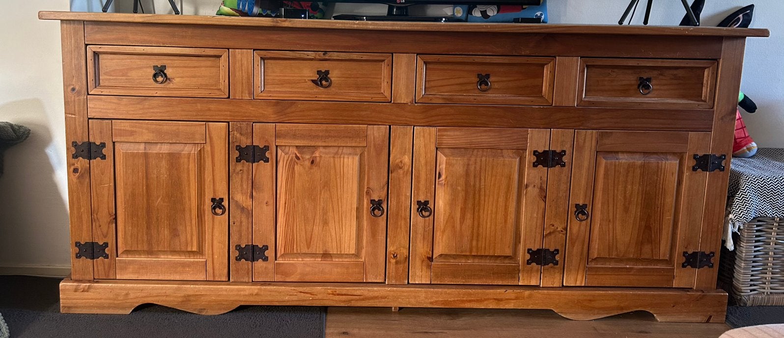 GRATIS Dressoir en computer/hobby kast, Ophalen, Gebruikt, Met deur(en), 150 tot 200 cm