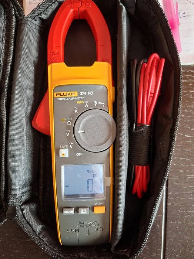 Nieuwe Fluke 374 FC TRMS Clamp Meter Multimeter, Ophalen of Verzenden, Nieuw, Multimeter