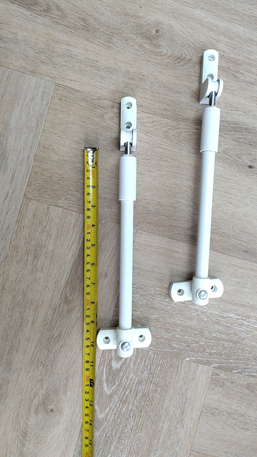 2 witte Axa telescoop raamuitzetters, Ophalen of Verzenden, Gebruikt
