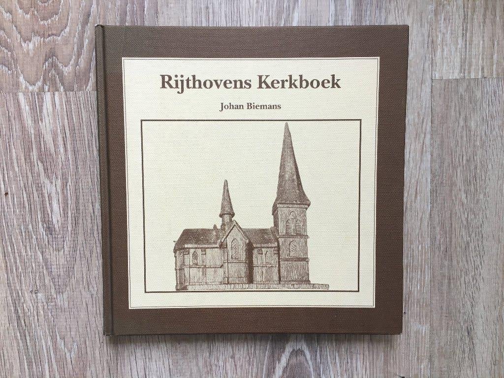 Riethoven kerk boek Johan Biemans Brabant, Boeken, Verzenden, Zo goed als nieuw