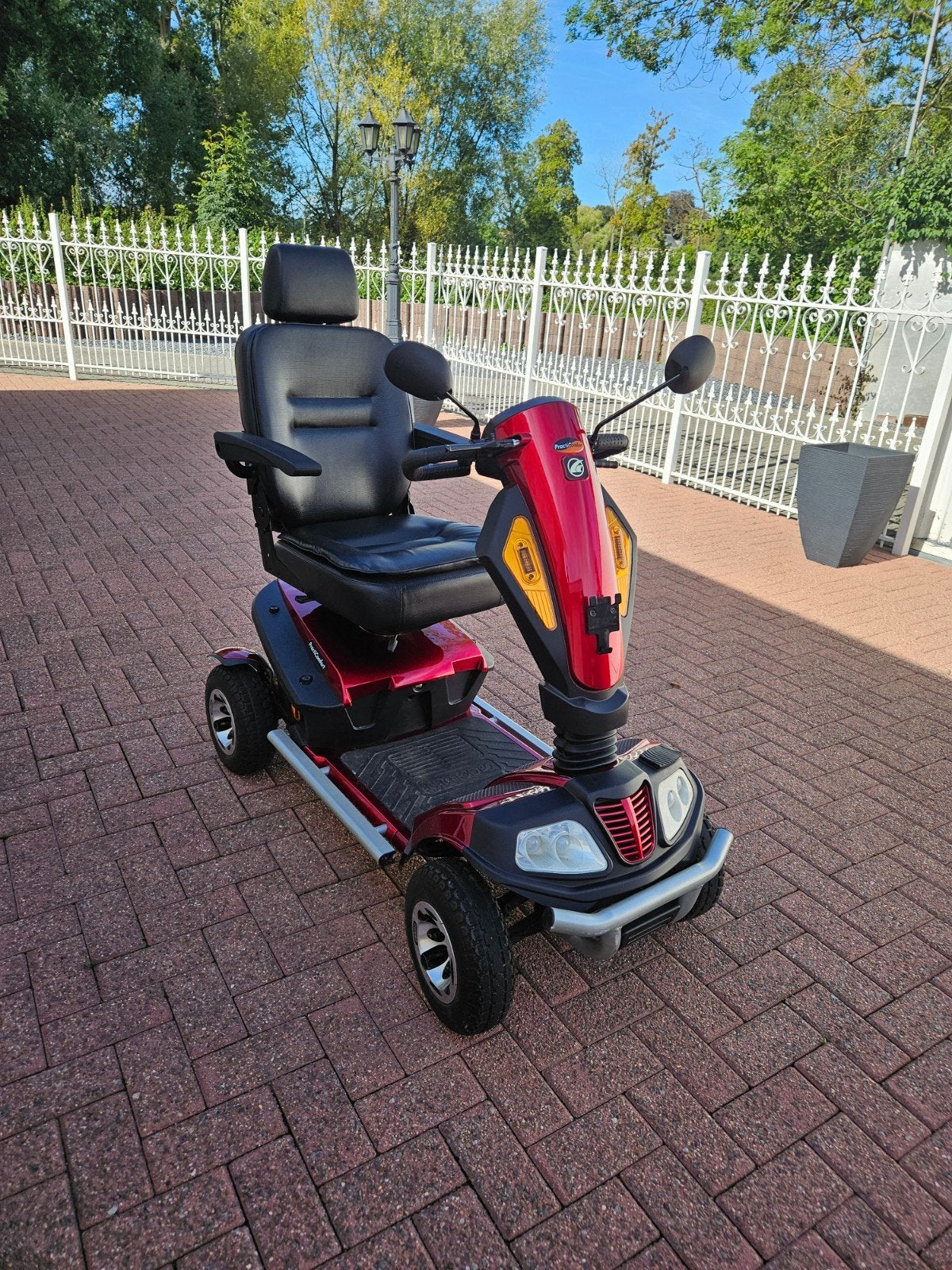 Luxe scootmobiel Practicomfort, Ophalen, Zo goed als nieuw, Elektrische rolstoel