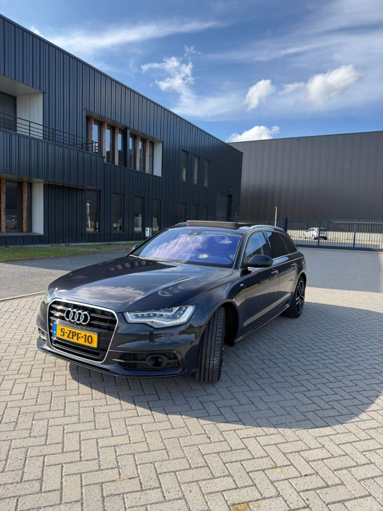 Audi A6 3.0TFSI 220KW Avant Quattro s-tr 2011 Blauw, Auto's, Automaat, 2995 cc, Blauw, Parkeerassistent