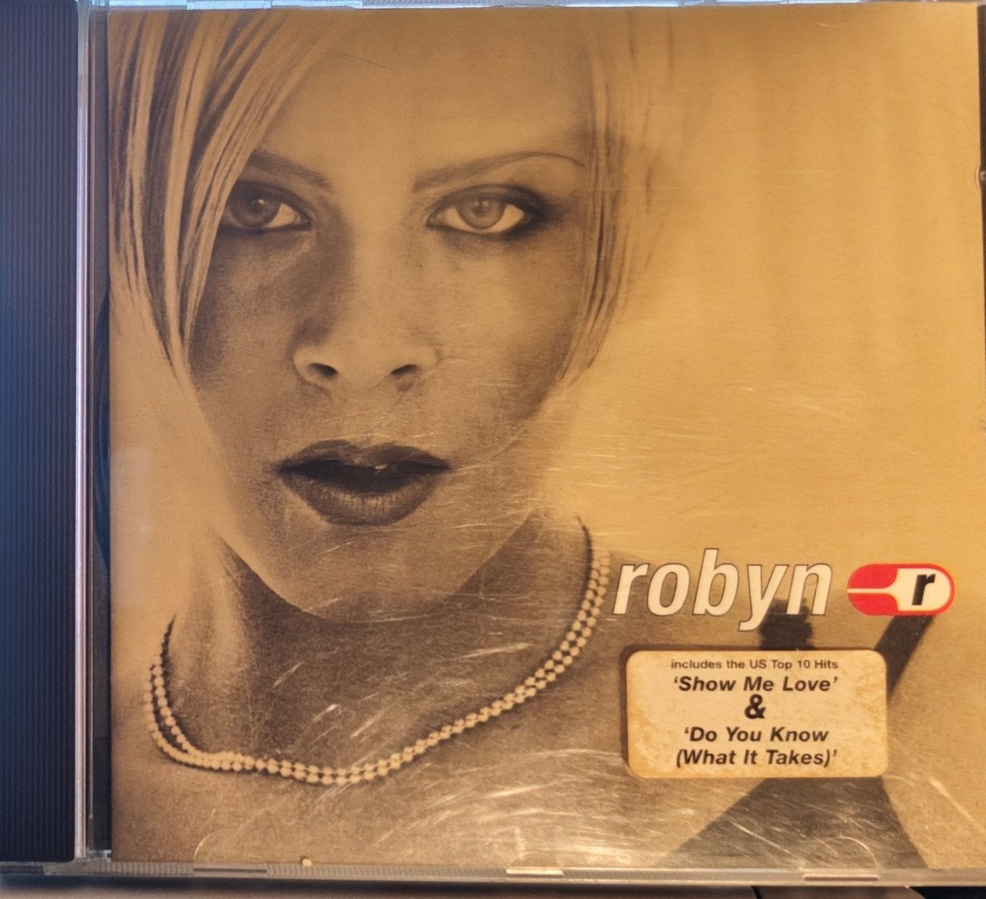 Robyn - Robyn Is Here CD (Pop, R&B), Inclusief boekje, Gebruikt, Pop, Ophalen of Verzenden