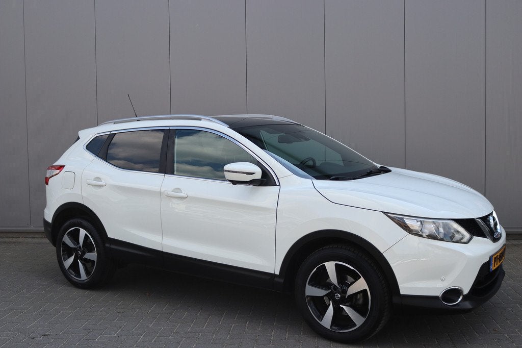 Nissan QASHQAI 1.2DIG-T 116PK Automaat N-Connecta Pano-dak/S, Auto's, Nissan, Gebruikt, 4 cilinders, Met garantie (alle), Wit