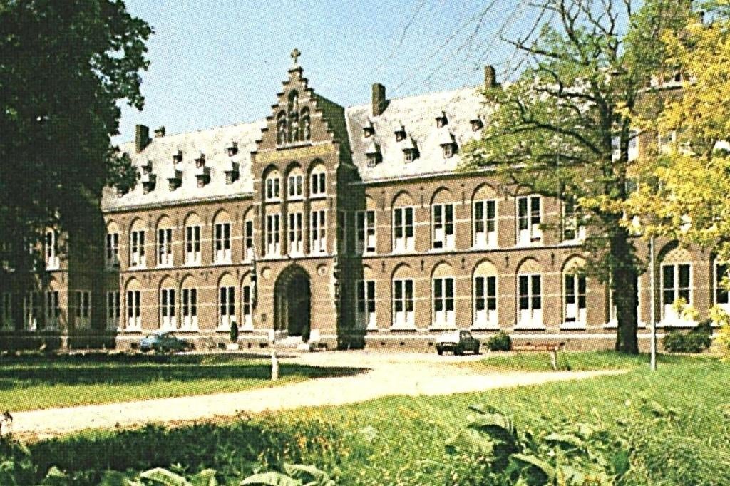 36583 Hoeven N Br 80+ Gelopen met postzegel, Verzenden, 1980 tot heden, Gelopen, Noord-Brabant