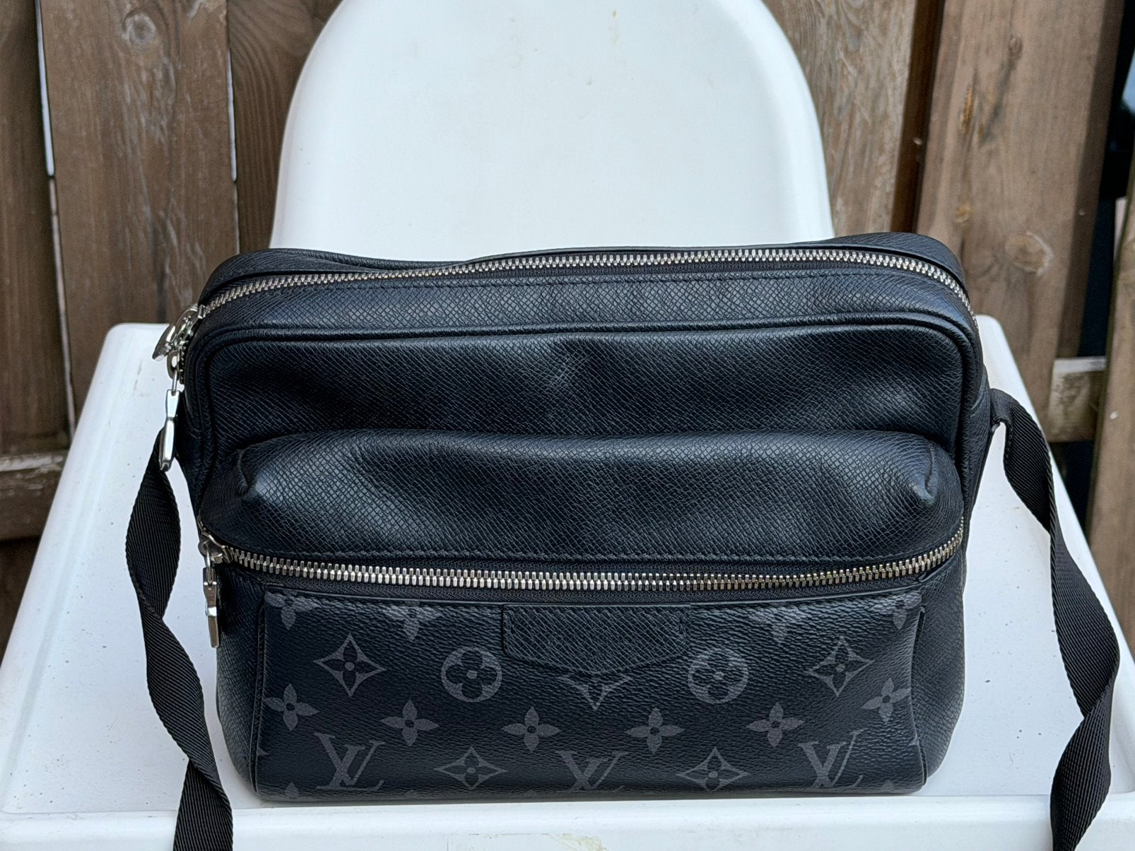Lv schouder tas met bon, Zwart, Nieuw, Leer, Ophalen