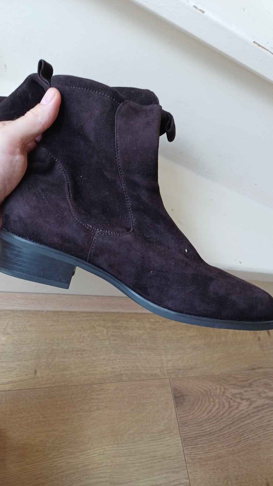 Peter Kaiser suède enkellaarzen - nieuw maat 40, Kleding | Dames, Schoenen, Ophalen of Verzenden, Nieuw, Bruin