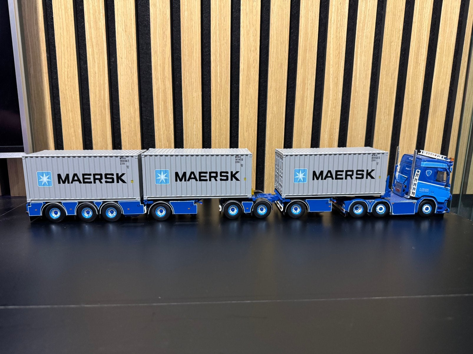 P Visser LZV Tekno Nieuwstaat, Hobby en Vrije tijd, Ophalen of Verzenden, Zo goed als nieuw, Bus of Vrachtwagen, Tekno