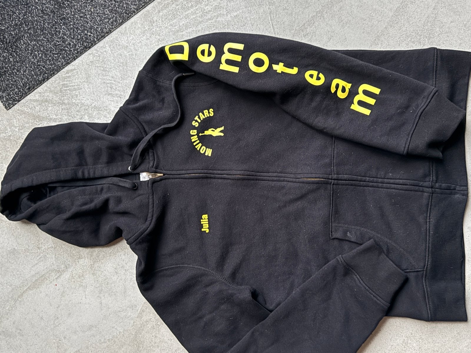 HOODIE MOVINGSTARS, Ophalen of Verzenden, Zo goed als nieuw