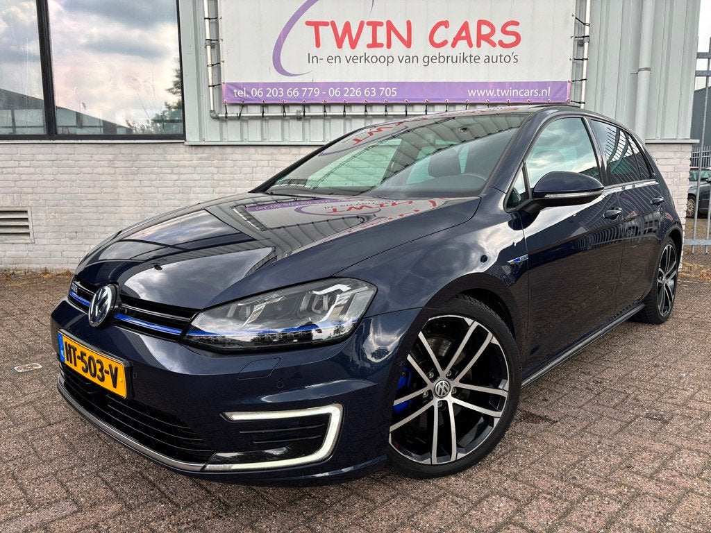 Volkswagen Golf 1.4 TSI GTE Pano Keyless Xenon Leder, Gebruikt, Euro 6, 4 cilinders, 150 pk