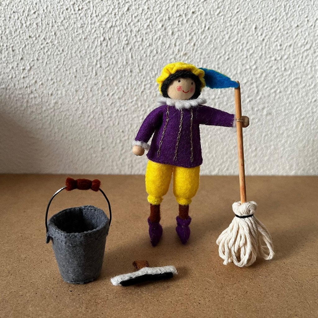 Schoonmaak Piet van vilt, Ophalen of Verzenden, Nieuw, Figuurtje(s)
