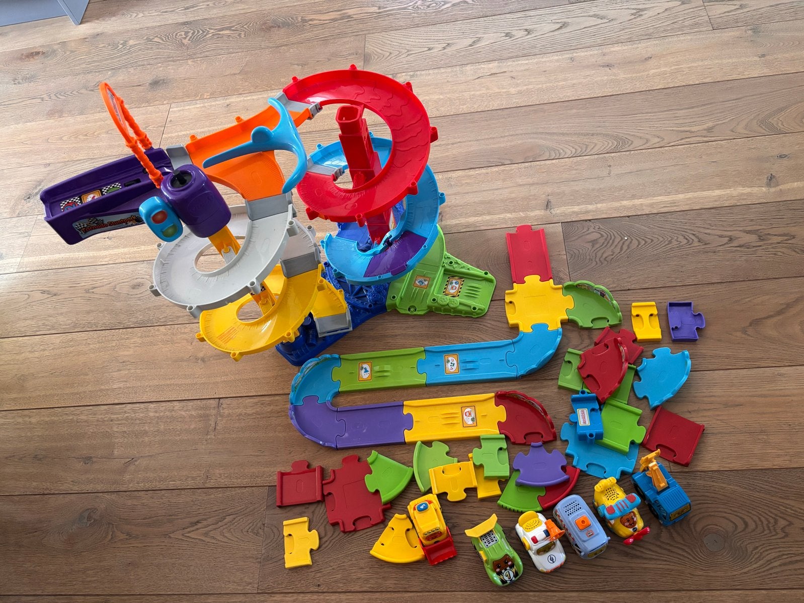 VTech Toet Toet autobaan en uitbreidingset, Kinderen en Baby's, Speelgoed | Vtech, Ophalen, Gebruikt, 6 maanden tot 2 jaar