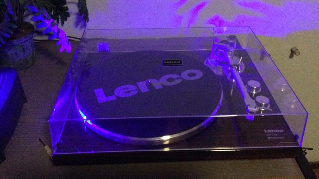 Lenco  plaaten speler, Ophalen, Zo goed als nieuw