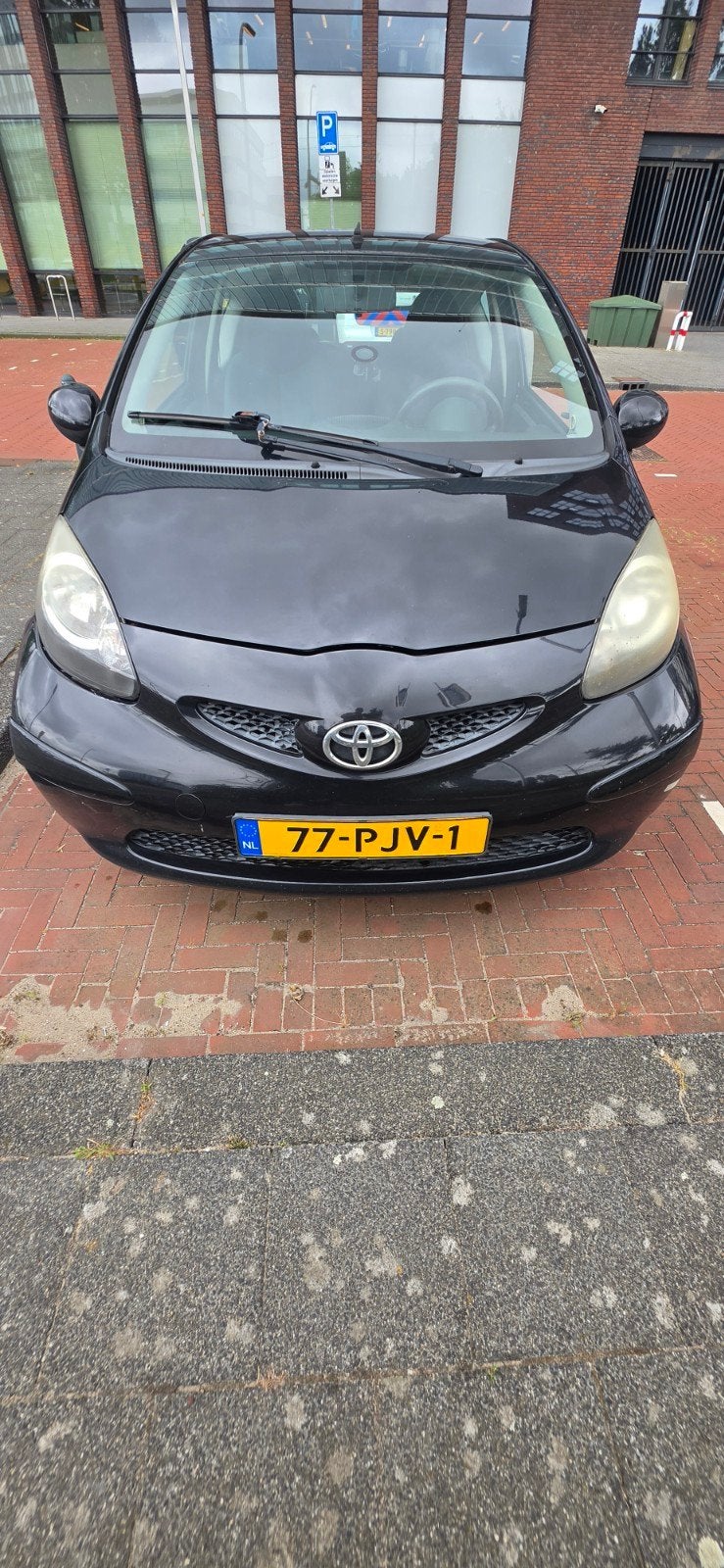 Toyota Aygo 1.0 12V Vvt-i 3DRS MMT 2006 Zwart, Auto's, Voorwielaandrijving, 4 stoelen, Handgeschakeld, Particulier