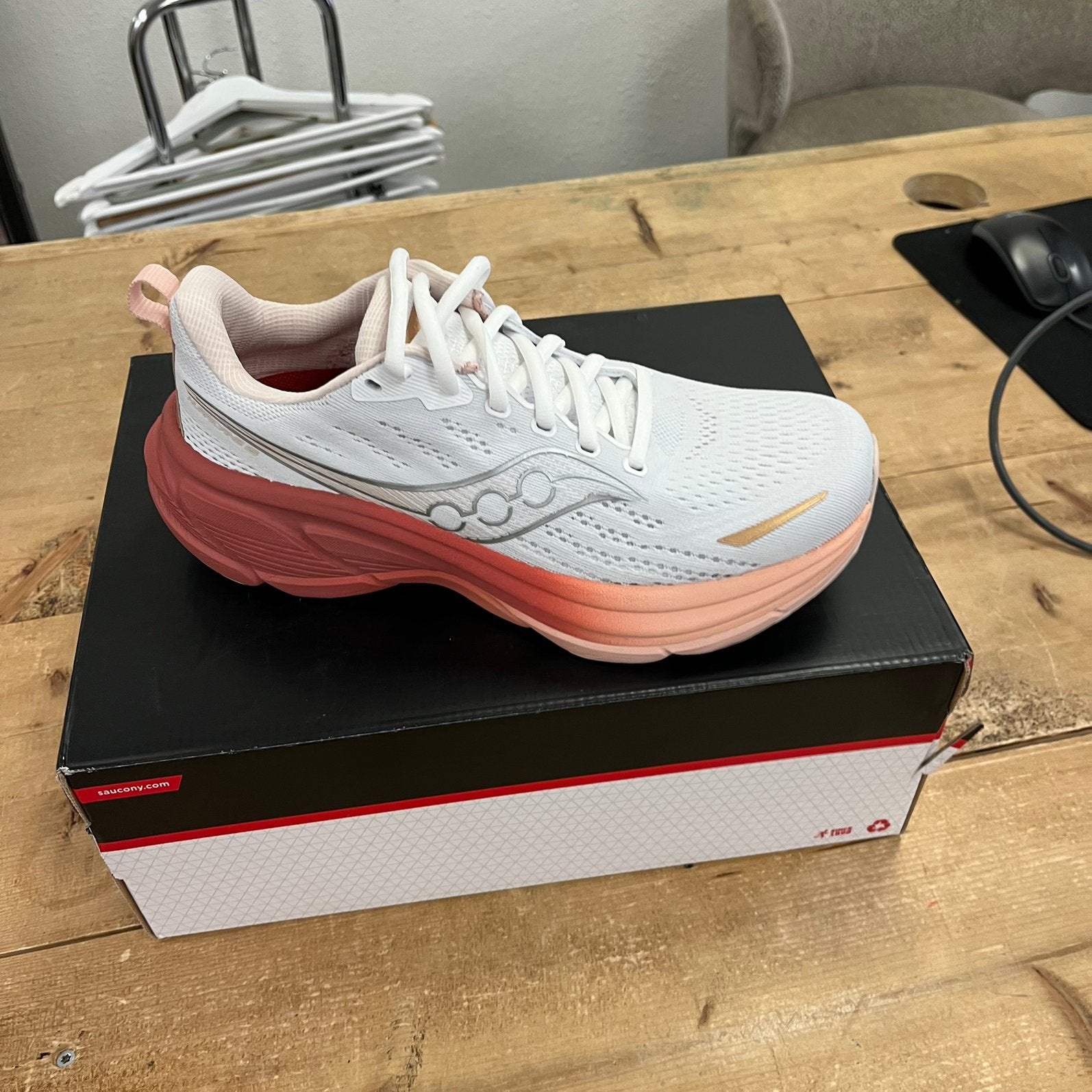 Saucony W Hurricane 25 / div maten, Hardloopschoenen, Nieuw, Hardlopen, Saucony