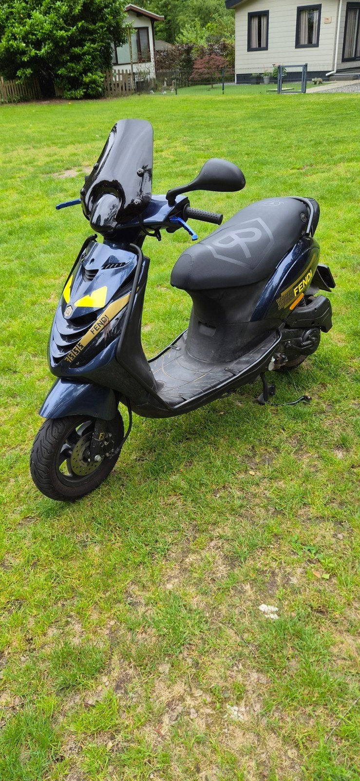Piaggio Zip Fendi Edition Scooter - blauw, Ophalen, Gebruikt, Benzine, Zip