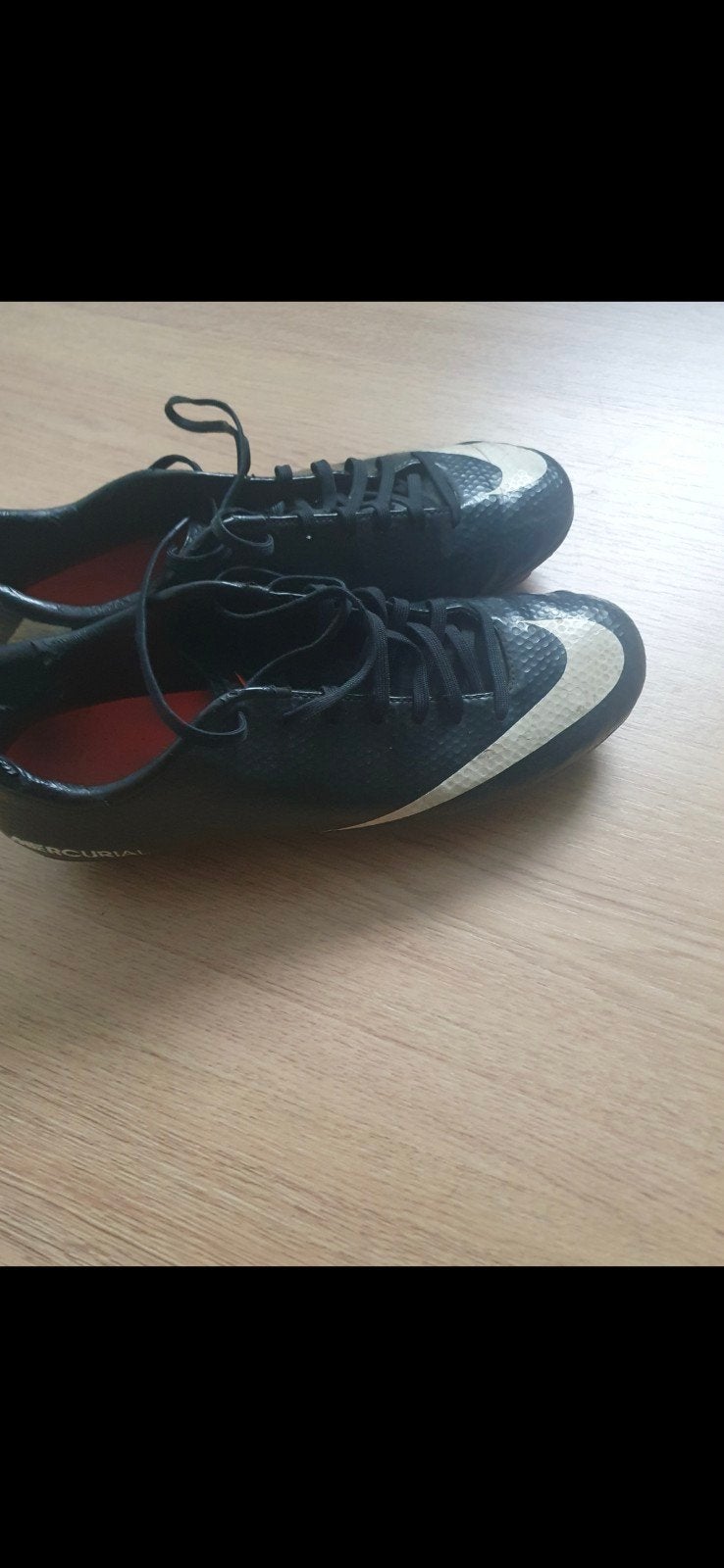 Nike Voetbalschoenen Maat 41 - Zwart/Wit Mercurial, Ophalen, Zo goed als nieuw, Schoenen