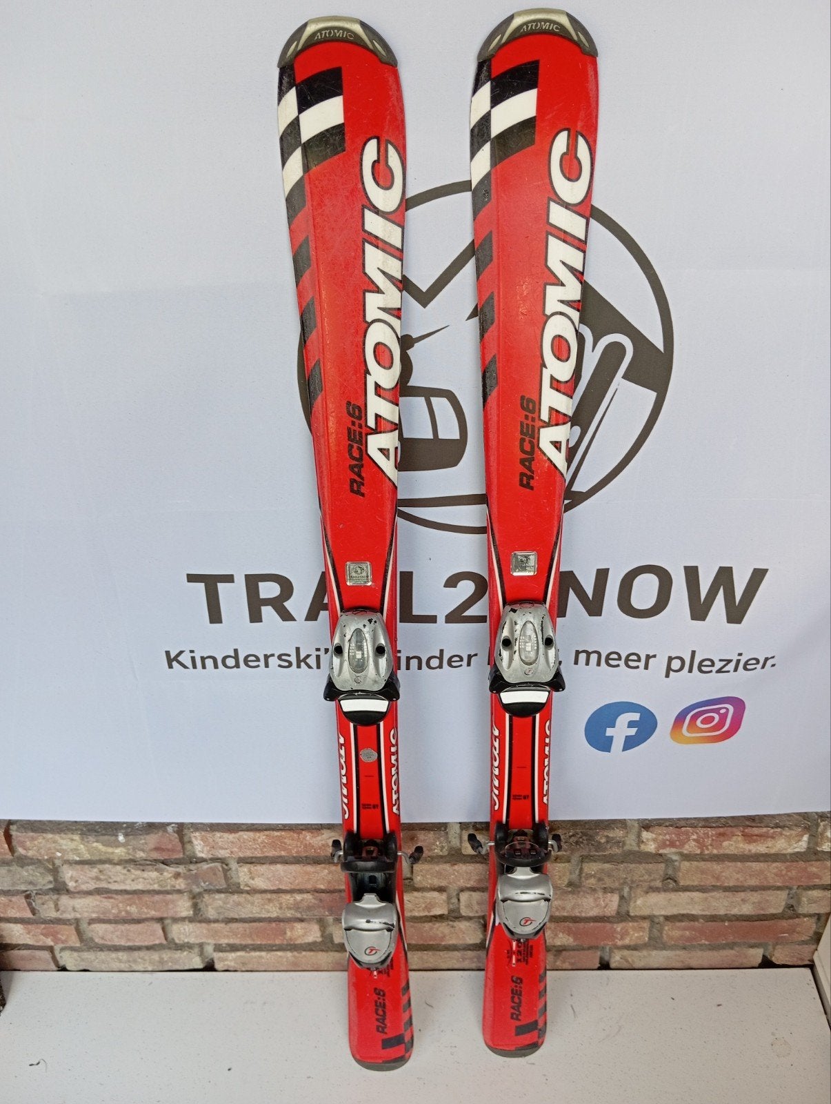 Atomic Race 6 Ski's 120cm - Gewaxt en klaar voor de piste, Gebruikt, 100 tot 140 cm, Ophalen of Verzenden, Atomic