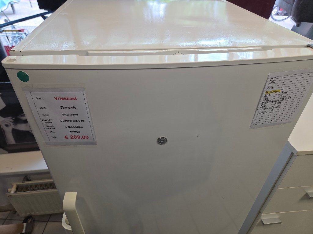 vrieskast - Bosch - 6 lades - Big Box, Gebruikt, Duitsland, Nl-infocentrum-bosch@bshg.com, Minder dan 60 cm