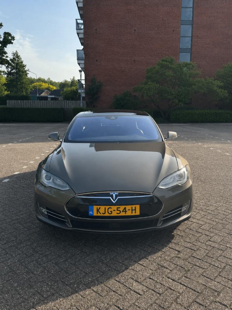 TeslaModel S 85 D 2016- Supercharger Free Life Time (470 km), Automaat, Adaptive Cruise Control, Bruin, Model S