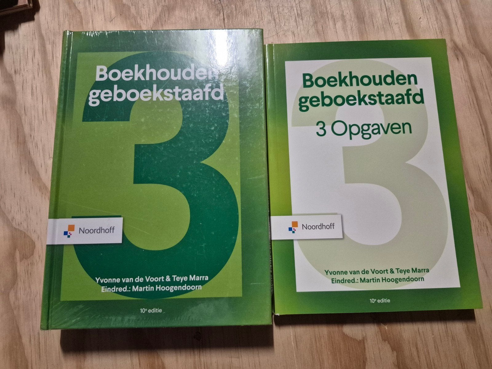 Boekhouden Geboekstaafd 3 (Boek + Opgavenboek) 10e editie, Boeken, Ophalen of Verzenden, Zo goed als nieuw, MBO, Yvonne van de Voort & Teye Marra
