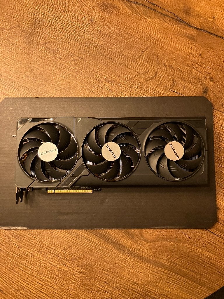 NVIDIA RTX 4080 SUPER Gigabyte Windforce 16GB videokaart, Computers en Software, GDDR6, PCI-Express 4, Ophalen of Verzenden, Zo goed als nieuw