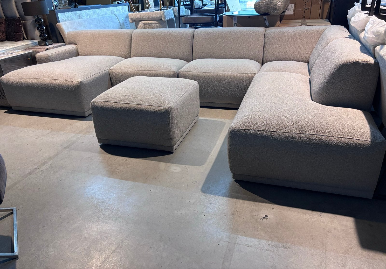 Ruime U-bank Showroom opruiming, Huis en Inrichting, Ophalen of Verzenden, Zo goed als nieuw, Stof
