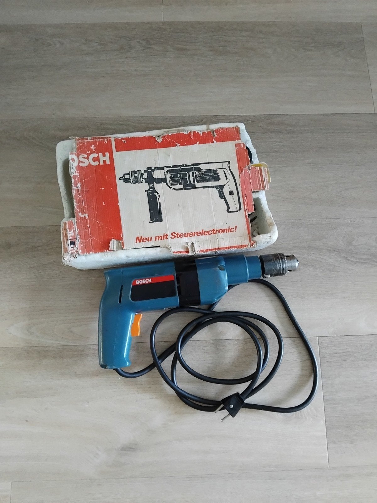 Bosch boormachine, Ophalen, Gebruikt, 600 watt of meer, Boormachine