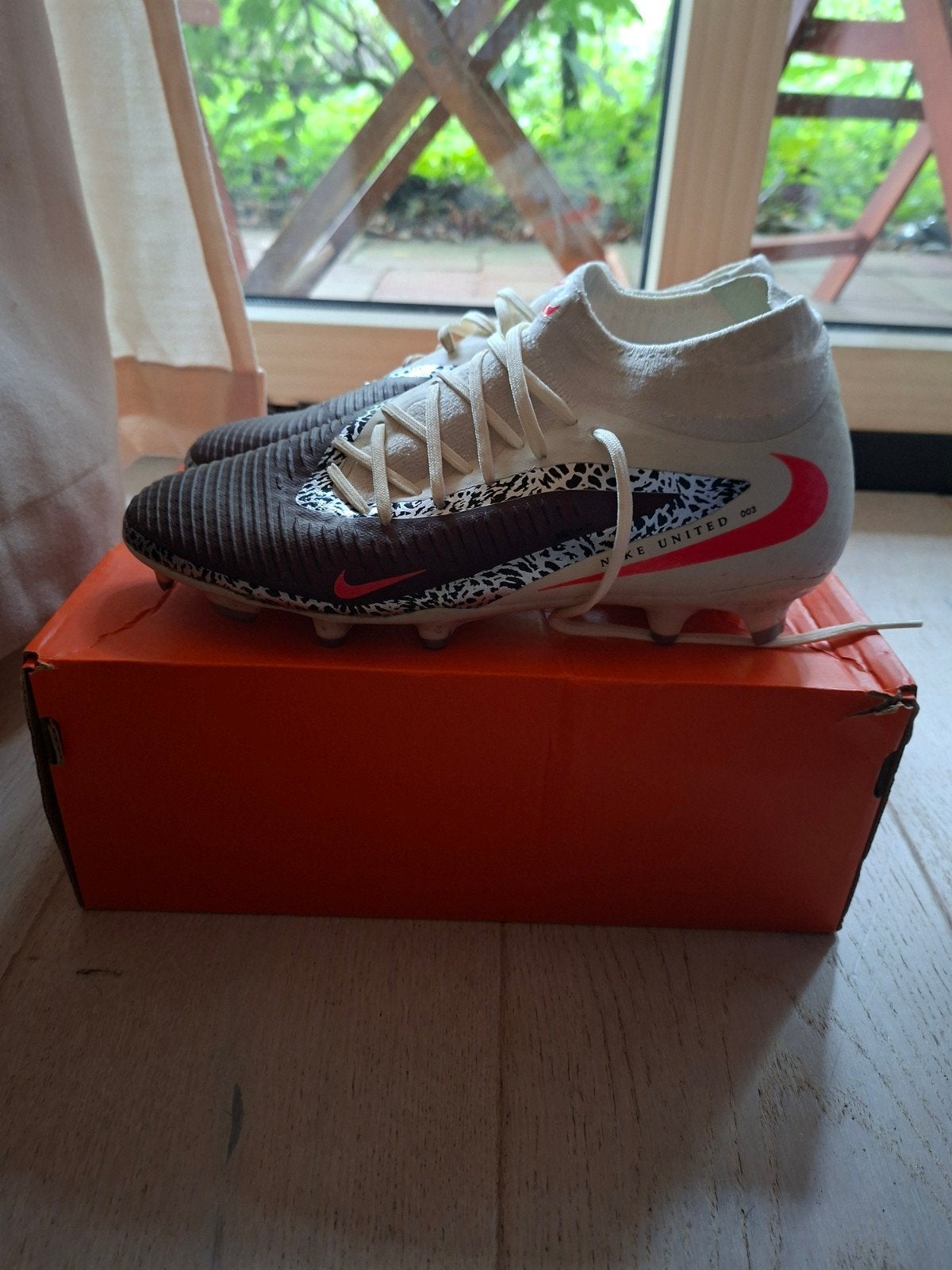 nike phantom 6 high academy maat 42, Ophalen of Verzenden, Zo goed als nieuw, Zwart