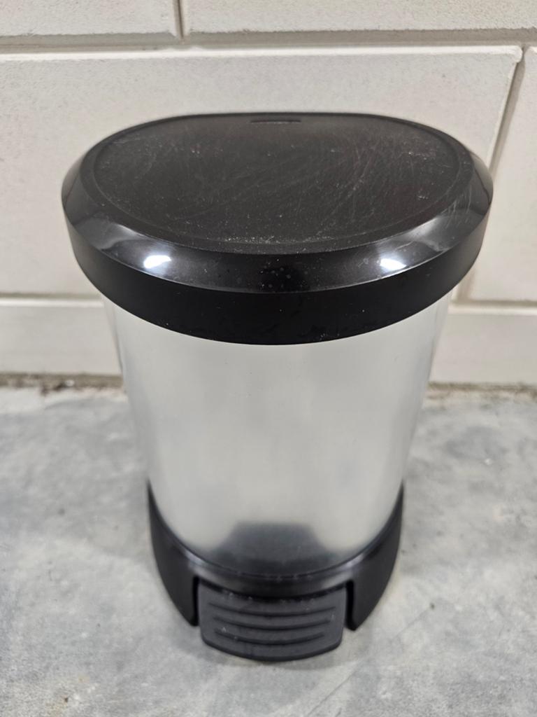 Curver Decobin pedaalemmer  - Als nieuw!, Ophalen, Met pedaal, Zo goed als nieuw, Minder dan 10 liter