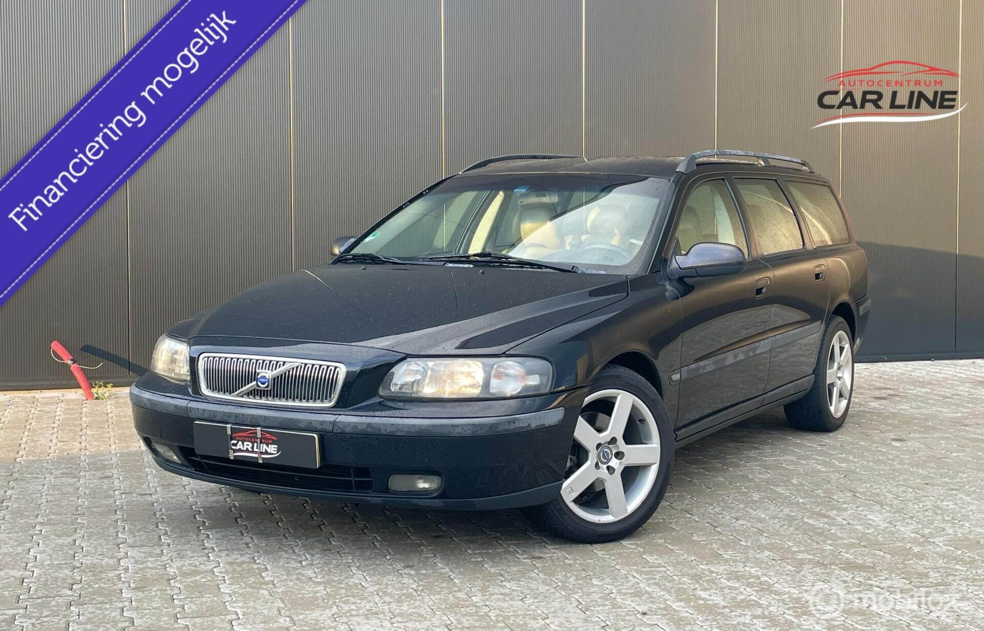 Volvo V70 2.4 Comfort Line|LEER|AUTOMAAT|NAP|, Auto's, Zwart, 170 pk, 93 €/maand, Euro 4