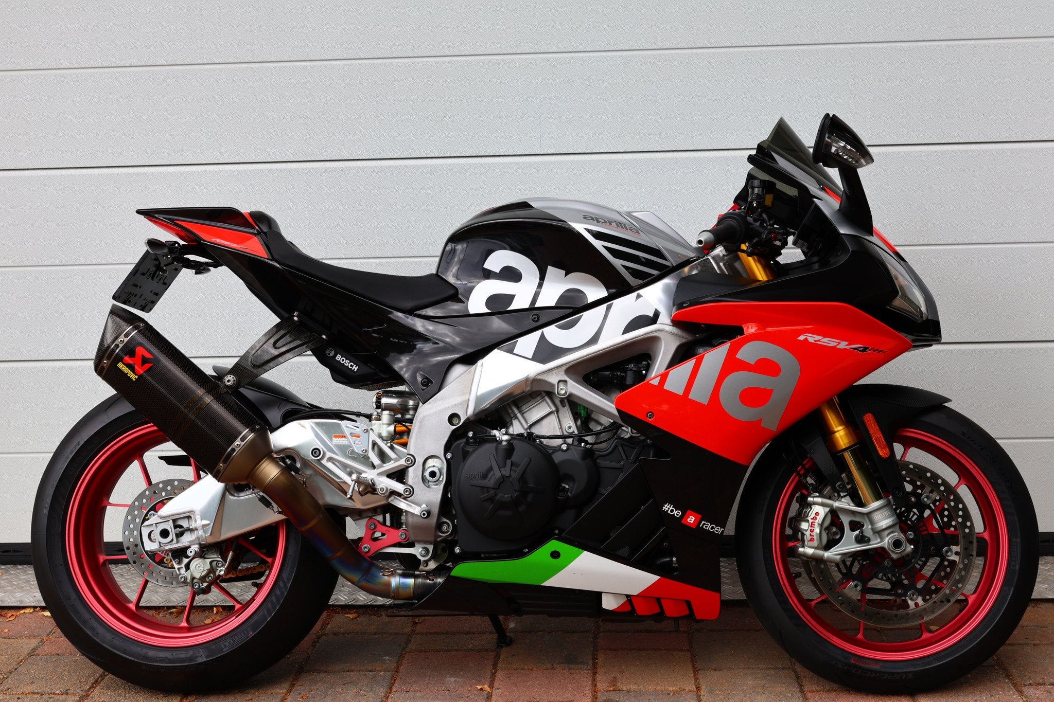 Aprilia RSV4 RF SUPERPOLE APRC ABS V4 201PK (bj 2019), Bedrijf, Super Sport, Meer dan 35 kW, 999 cc