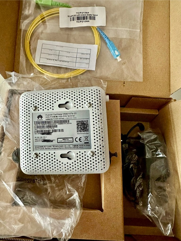 Huawei HN8010Ts-20 glasvezel modem, Ophalen of Verzenden, Zo goed als nieuw, Router, Huawei