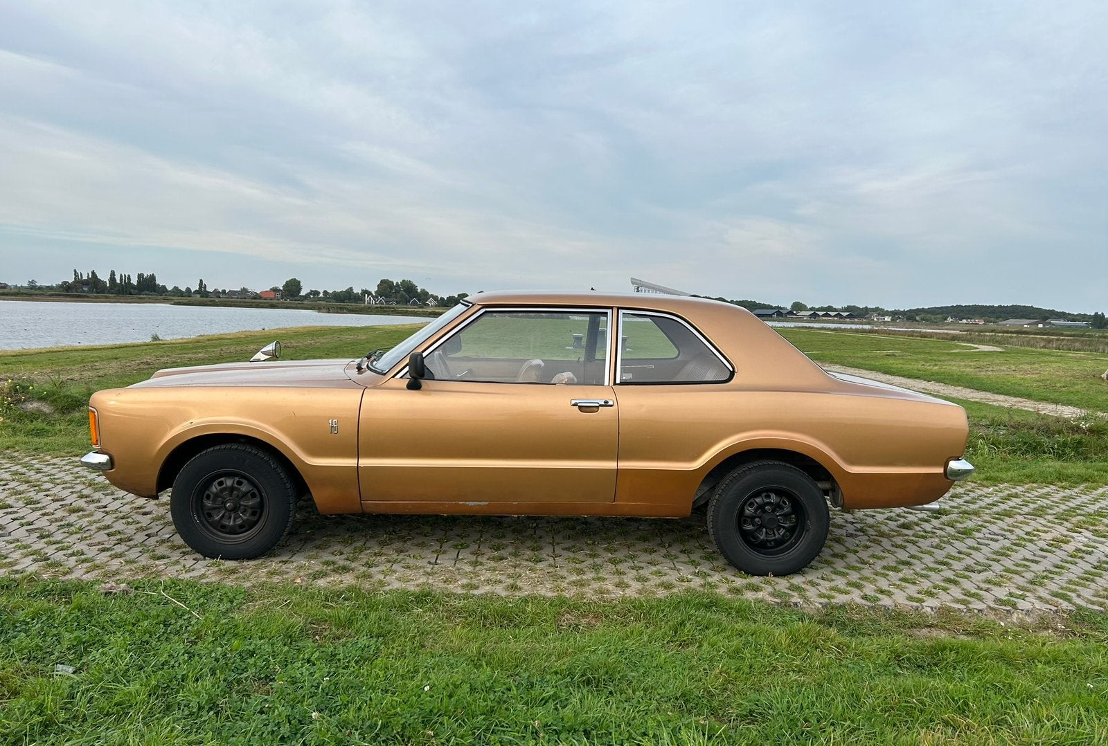 Ford Taunus TC1 1975 – blauw kenteken, APK- en MRB-vrij, Auto's, Automaat, Bruin, 1600 cc, Origineel Nederlands
