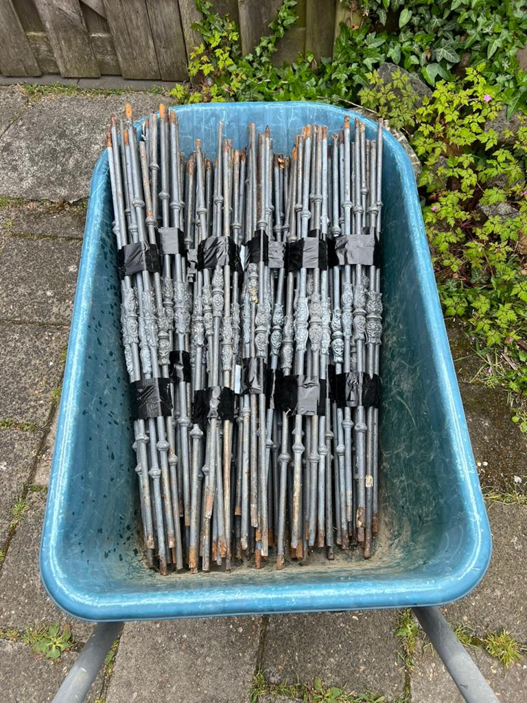 Mooie partij antieke trapspijlen, Doe-het-zelf en Verbouw, Ladders en Trappen, Ophalen, Gebruikt, Trap, 4 meter of meer